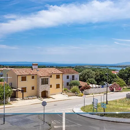 Vila Val Di Bora *