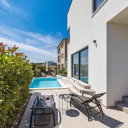 Val Di Bora Villa Liznjan